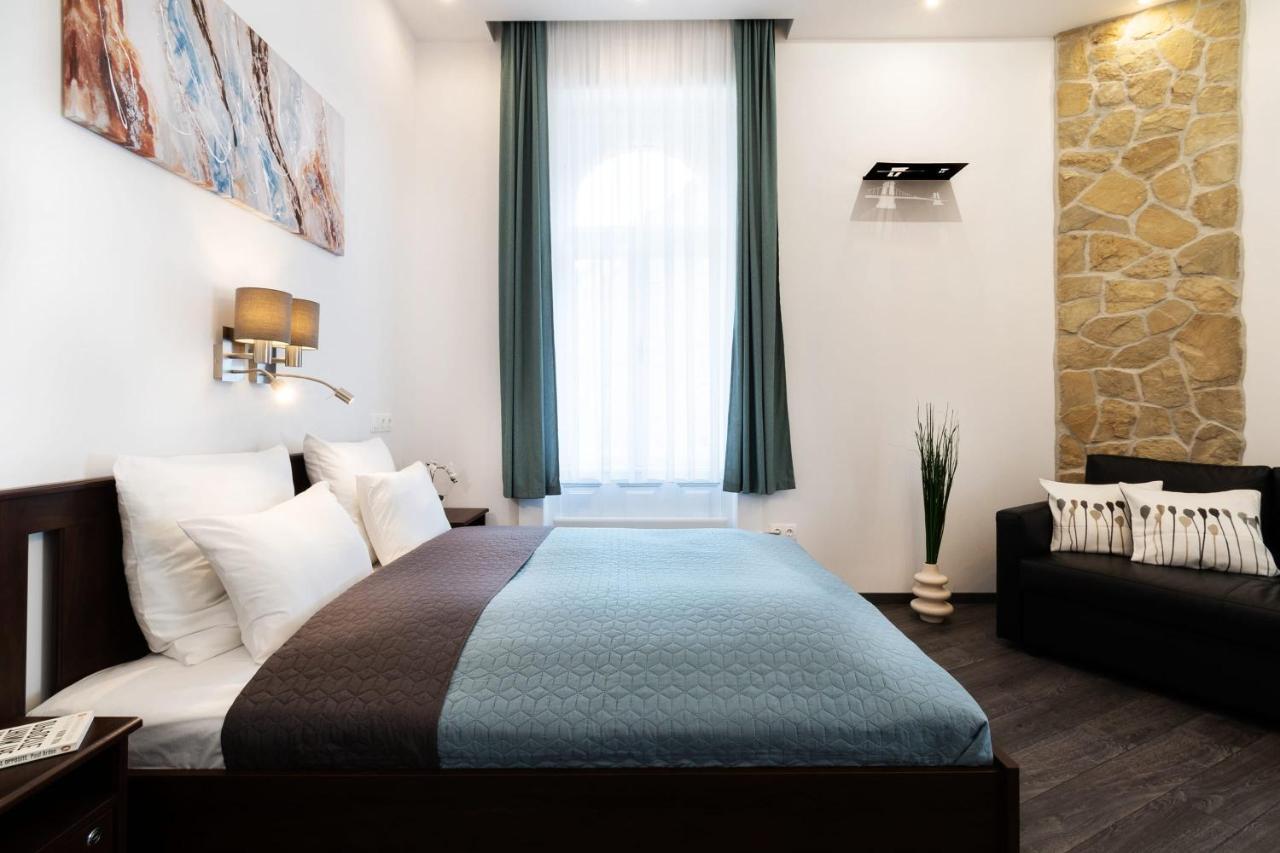 Comfy New Apartment At Castle Budapeste Exterior foto